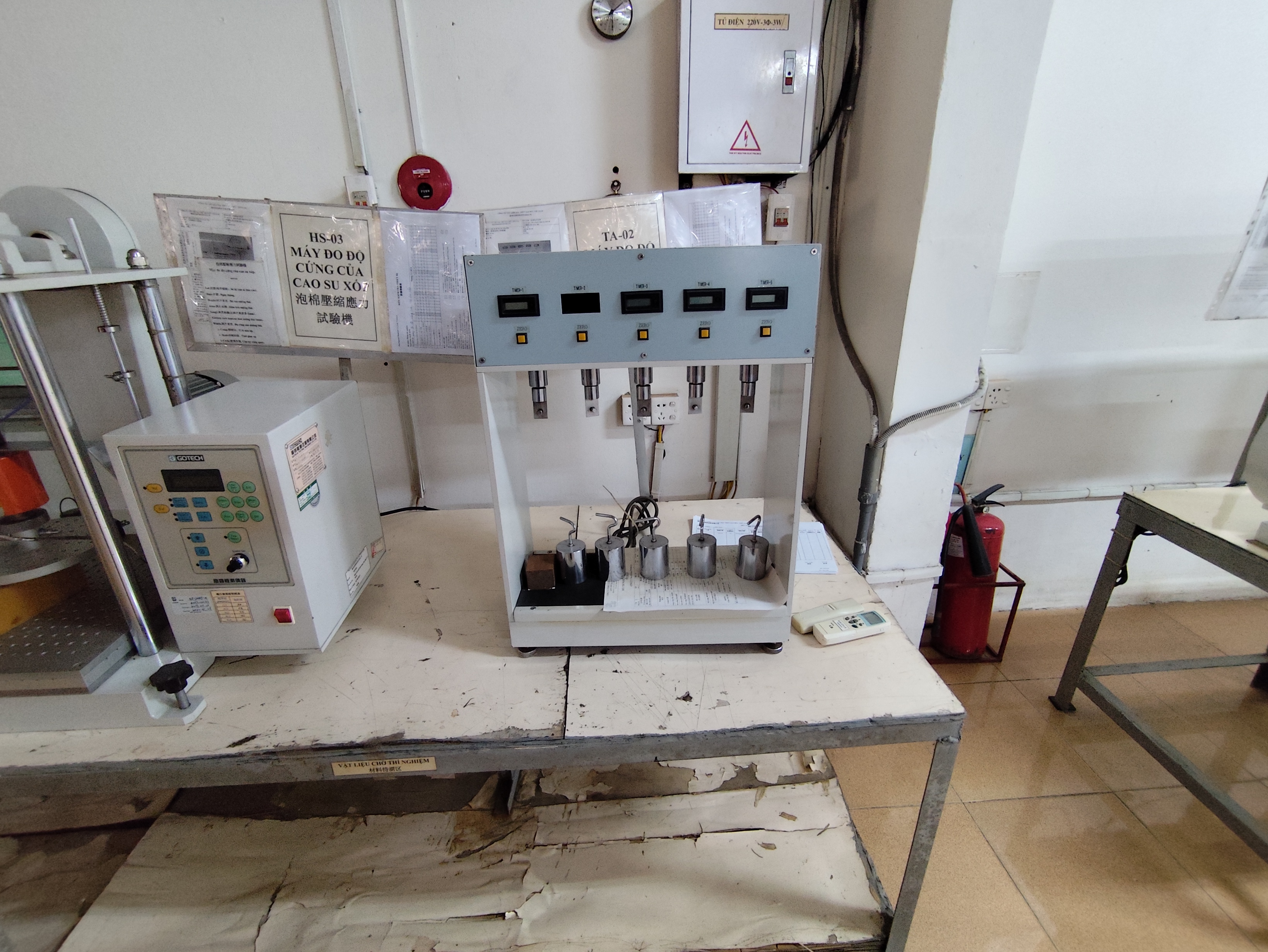 Rubber hardness tester and tensile tester.jpg